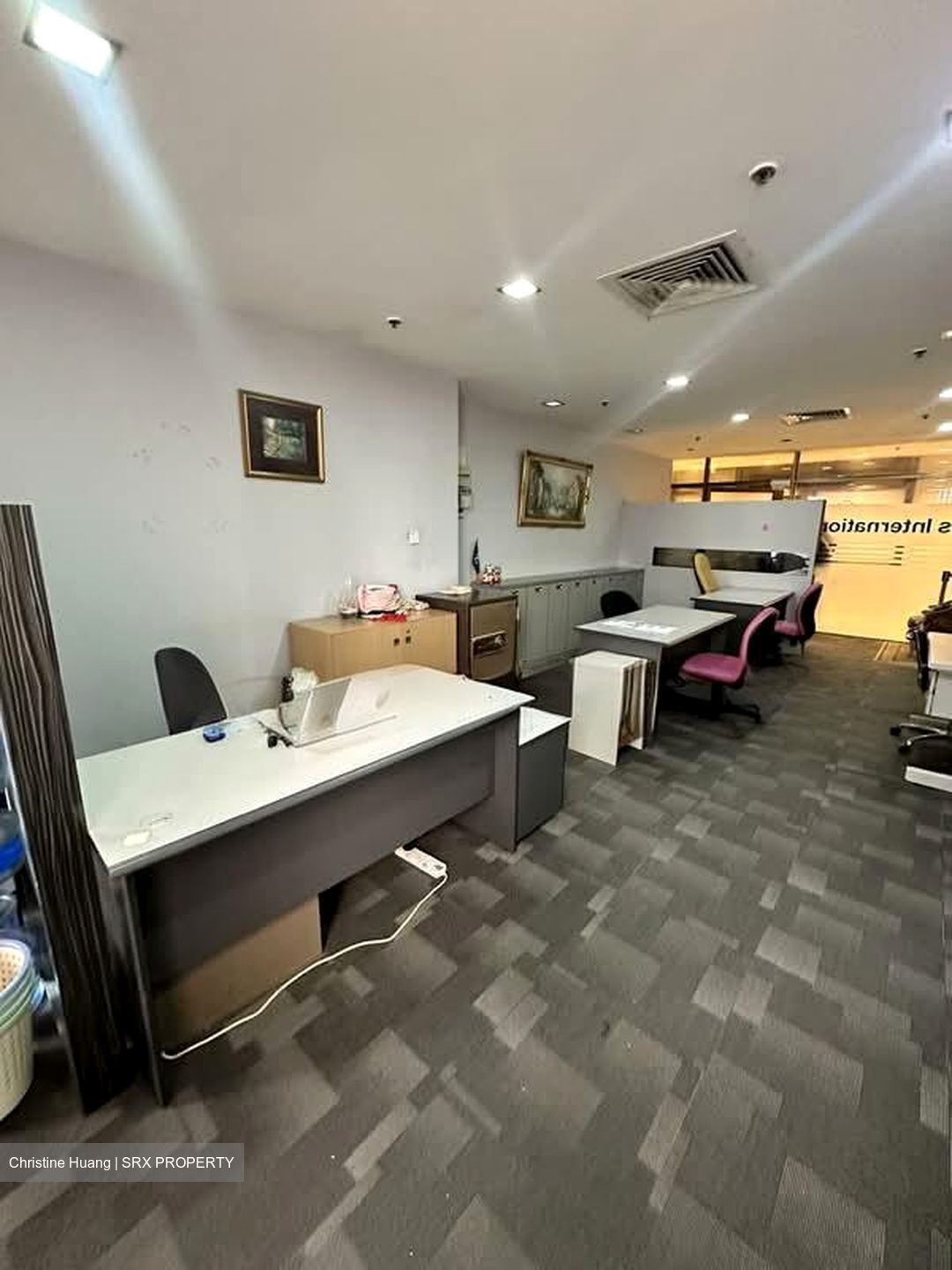 Peninsula Plaza (D6), Office #568226701